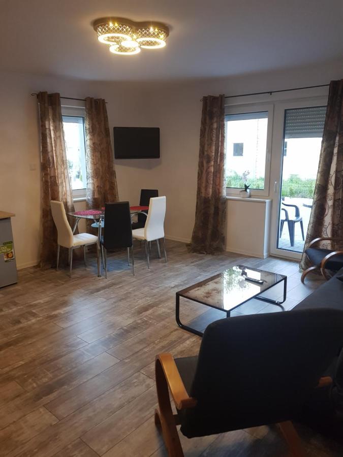 Apartamenty U Tatiany Międzywodzie 外观 照片